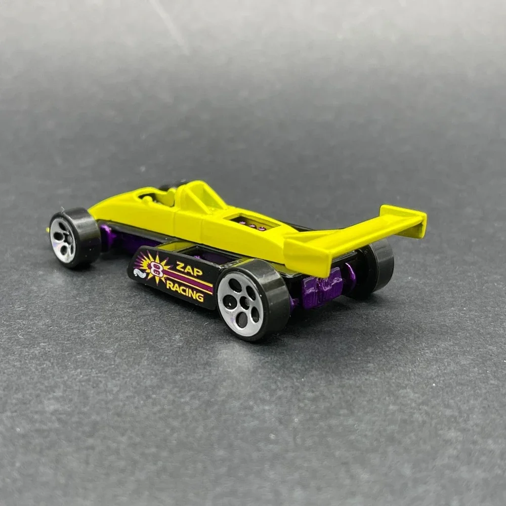 Hot Wheels #8 Zap Racing Indy‎ Race Car Yellow/Black Diecast 1/64 Scale Loose